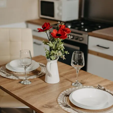 Holiday Central 公寓 *